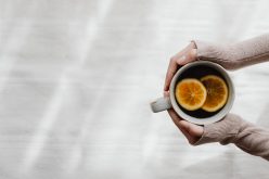 I benefici di una tazza di tè biologico
