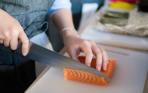 Dalla patata dolce al salmone: i 10 cibi per praticare il mindful eating